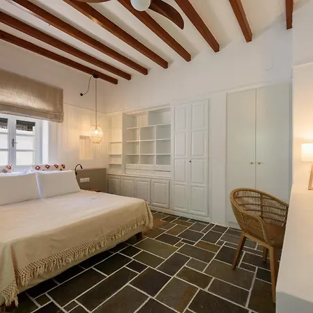 Petra-sunset House Near Parikia For Up To 4 Guests Parikia (Paros)