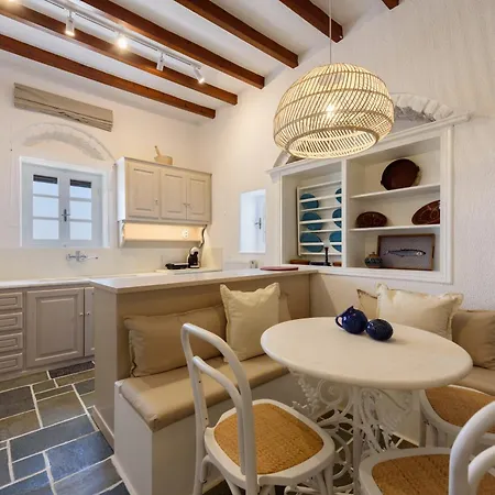 Apartment Petra-sunset House Near Parikia For Up To 4 Guests Parikia (Paros)